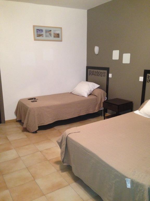 Hotel Alexandre 1Er Marseille Room photo